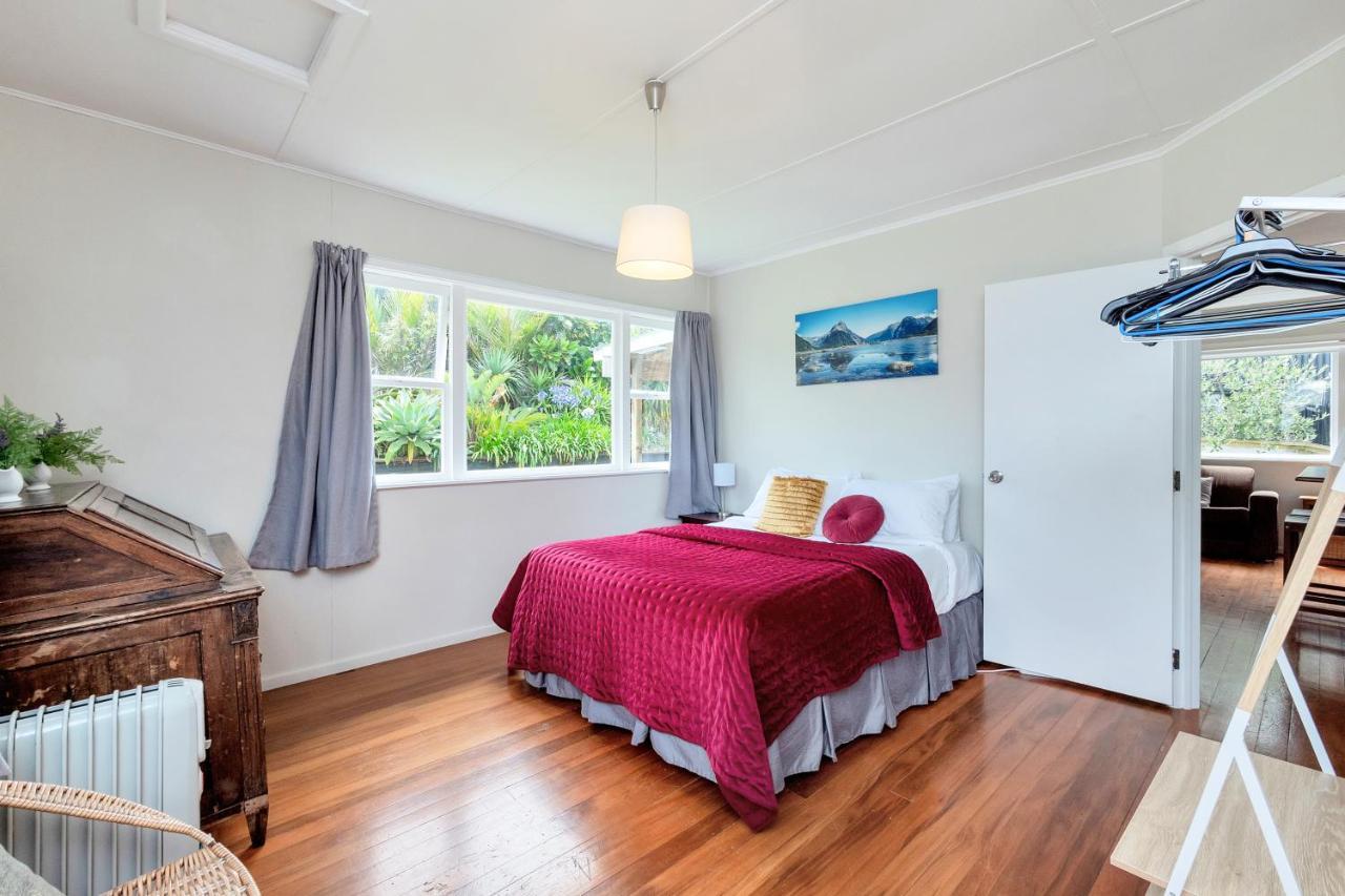 Sunny & Cozy Home Near Western Springs Auckland Eksteriør billede