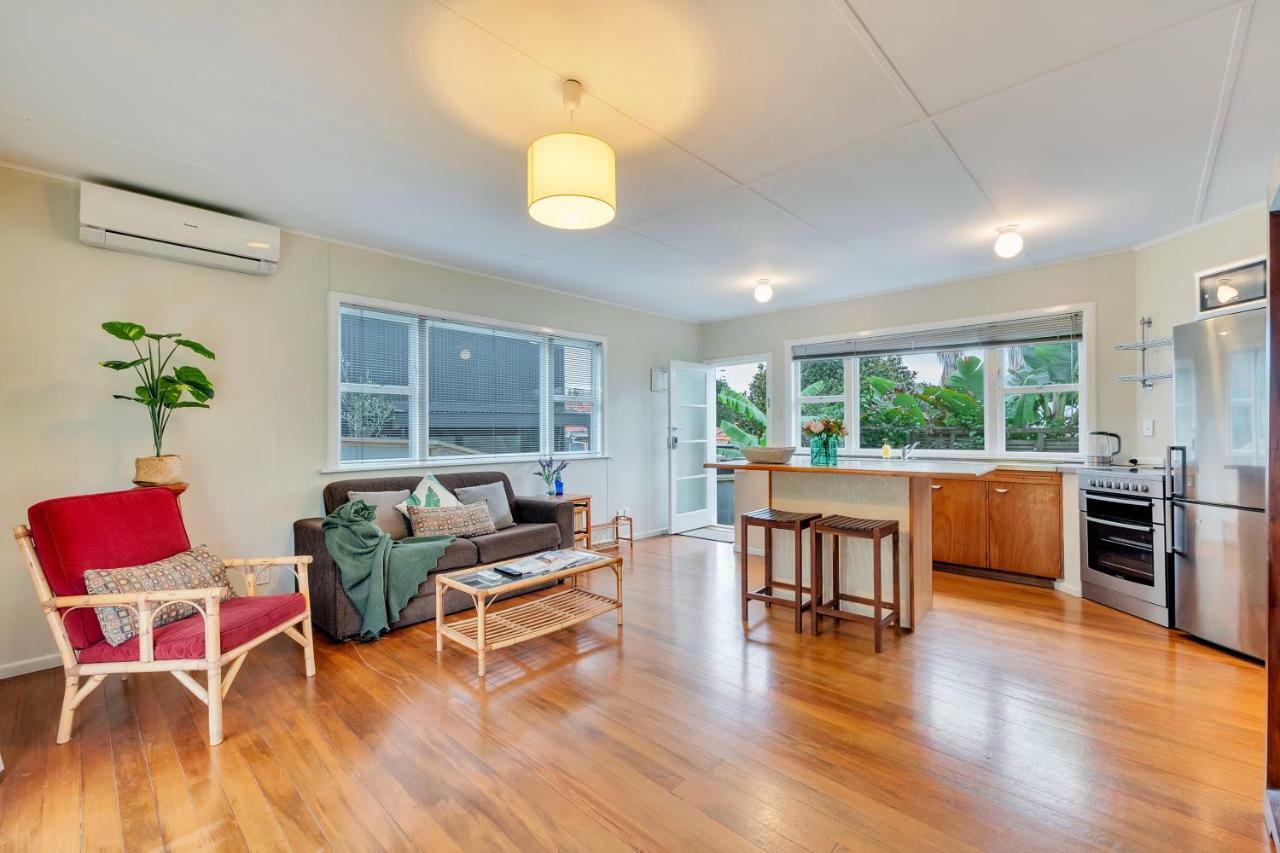 Sunny & Cozy Home Near Western Springs Auckland Eksteriør billede