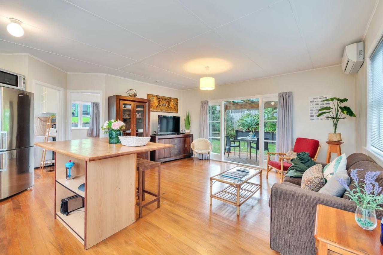 Sunny & Cozy Home Near Western Springs Auckland Eksteriør billede